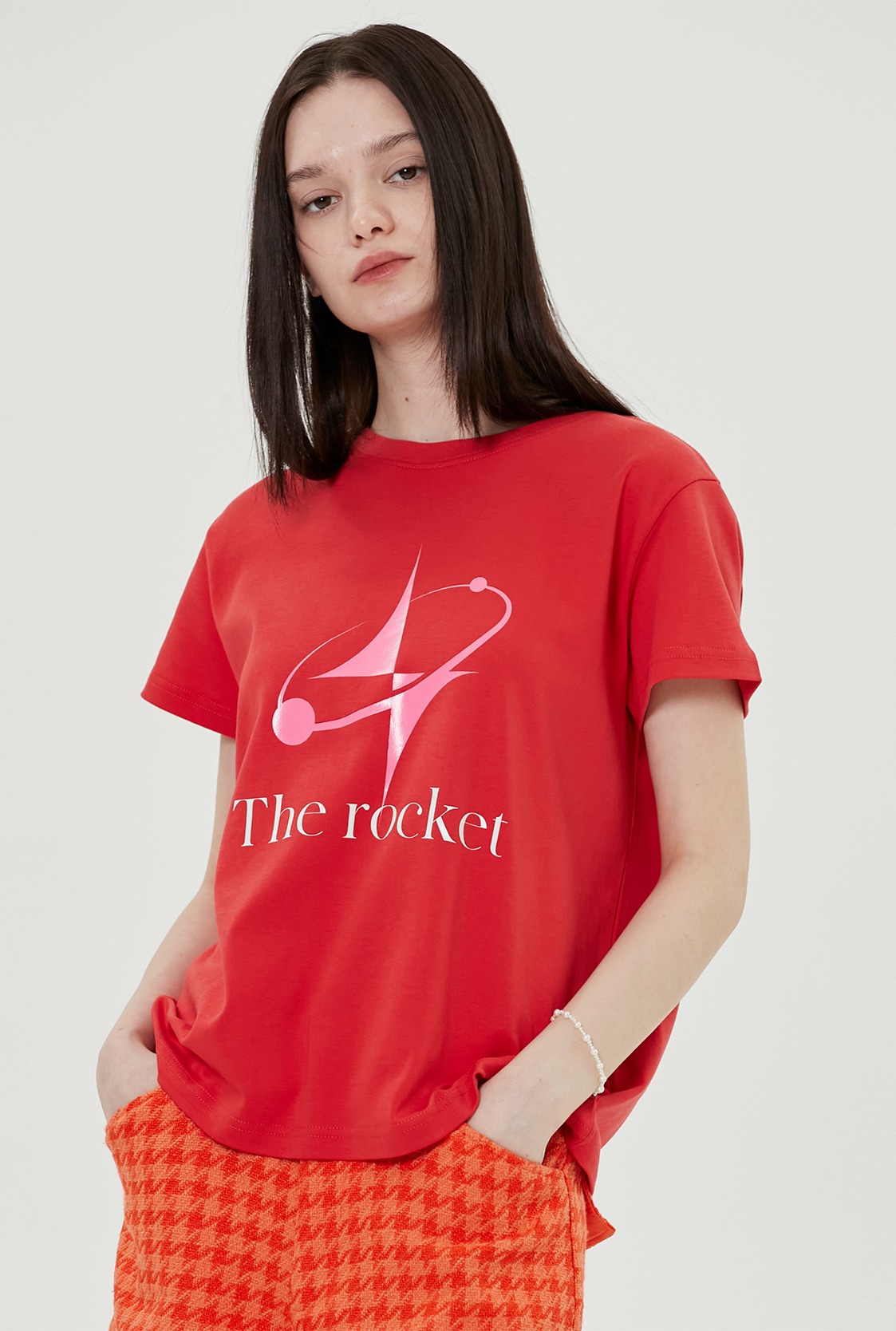 R SYMBOL GRAPHIC T-SHIRT_RED
